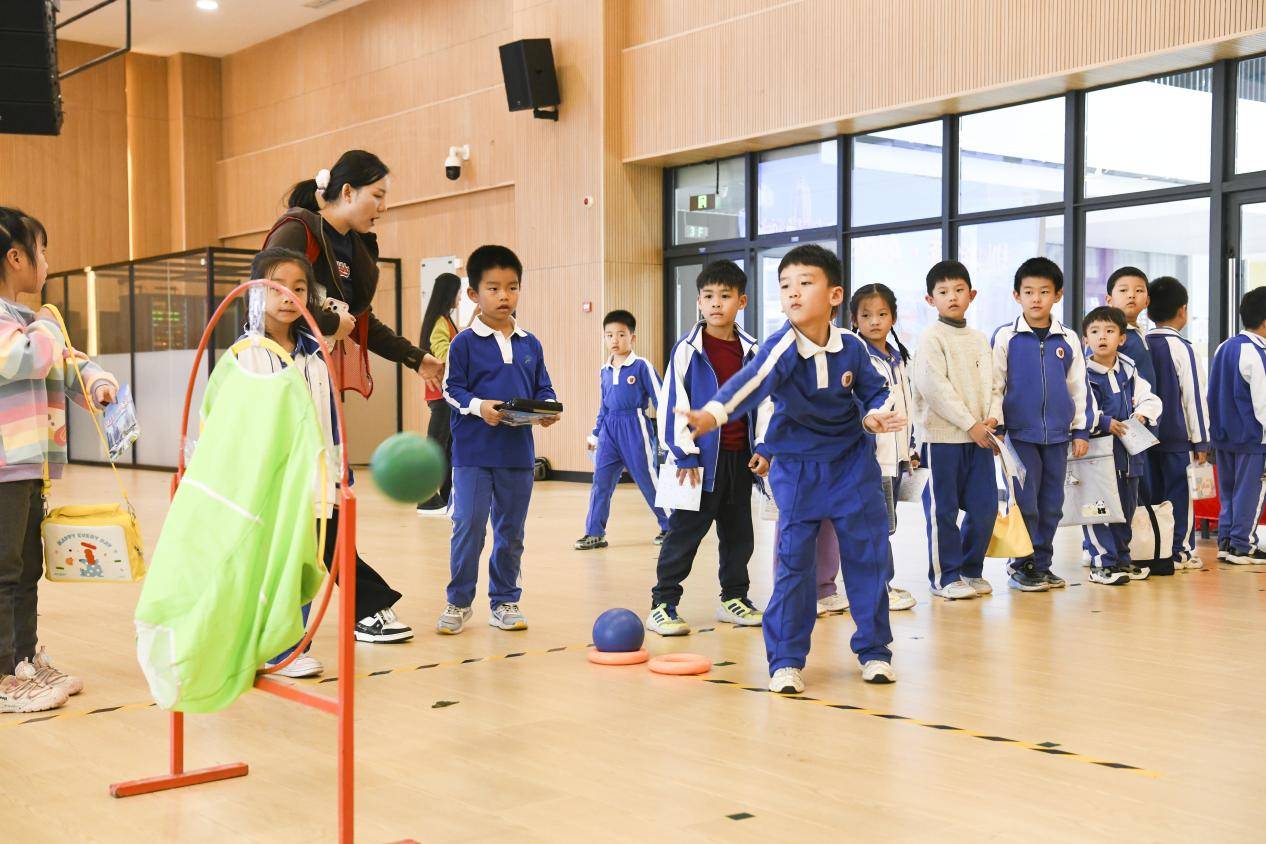 沒有試卷的期末 港中深附屬天健小學這樣做