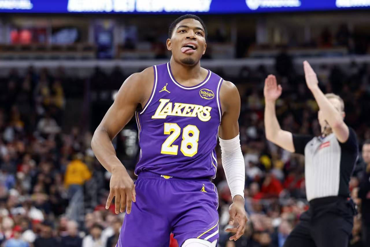 原創NBA一夜！字母哥確定離隊，湖人4人擺貨架，火箭一人賽季報銷