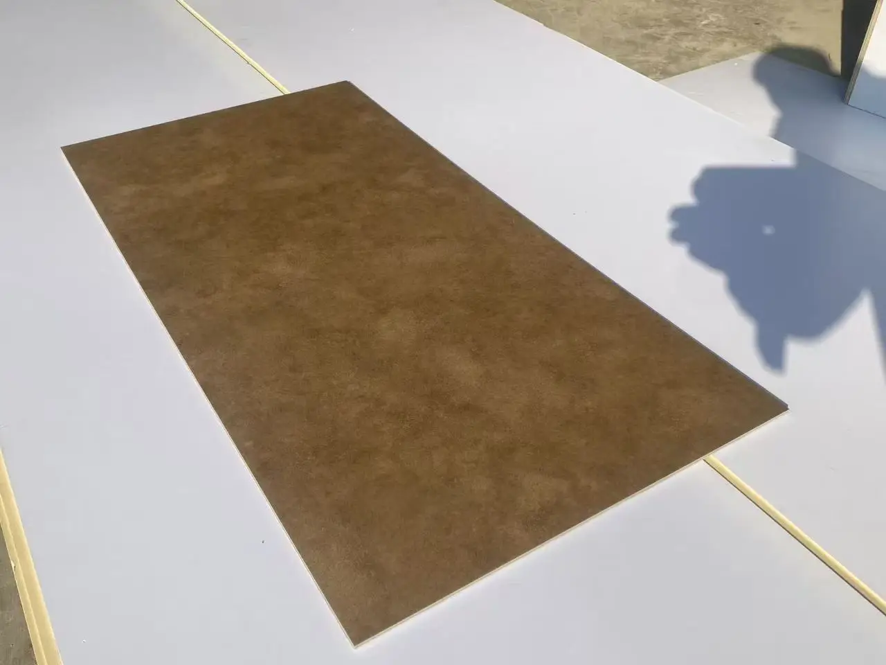 2026 年 2 月地板廠家實力推薦：SPC地板、石塑地板、WPC地板、石晶地板、防水環保地板、微晶石地板、木紋石塑地板、碳素碳晶地板，甄選優質耐磨創新材質！