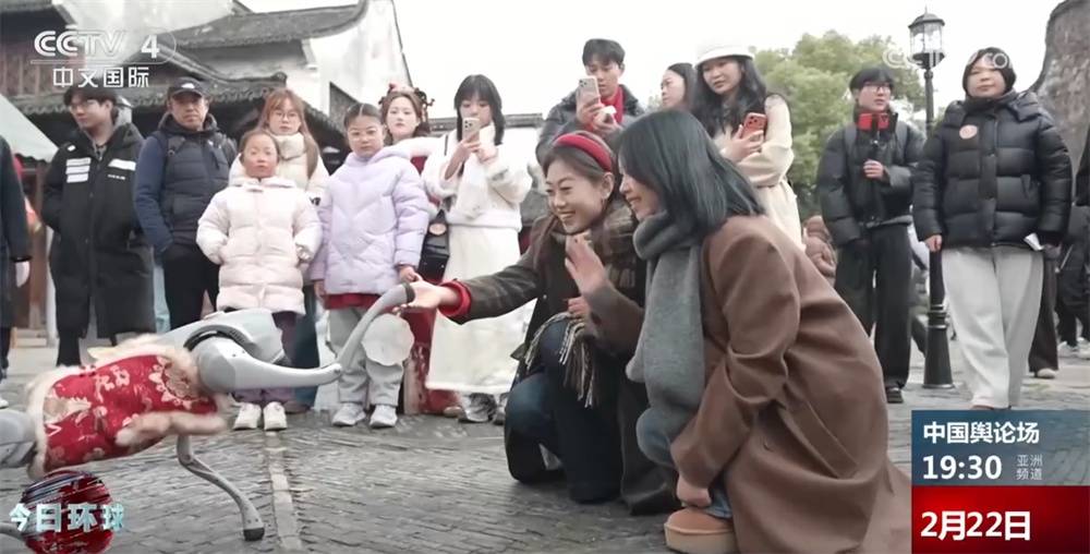 “傳統年味+科技暖意”碰撞促消費動能足 “硬核”科技帶來別樣節日溫度