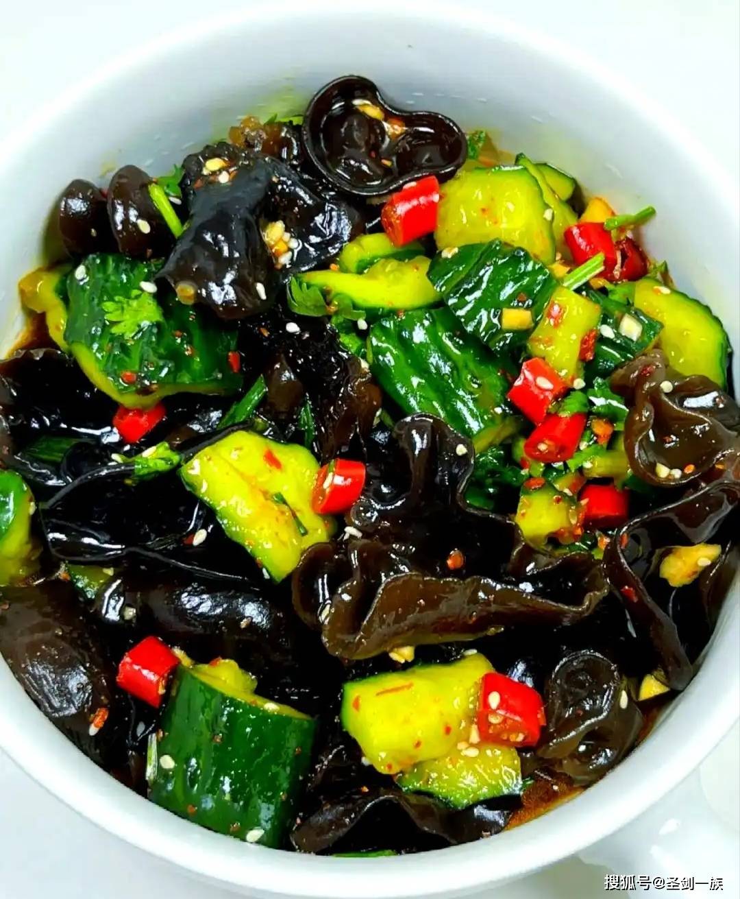 正月減肥最猛的8道菜譜，愛美人士定期吃，加速脂肪燃燒，效果好