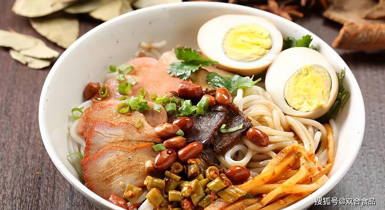 廣西在美食領域堪稱散裝省份，東南西北風味各不相同，各類特色美食應有盡有