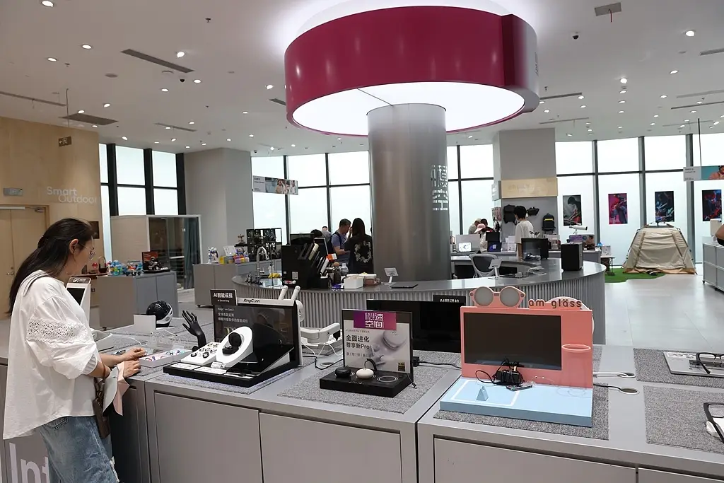 申觀兩會｜科技成果從“書架”到“貨架”，當是一路坦途