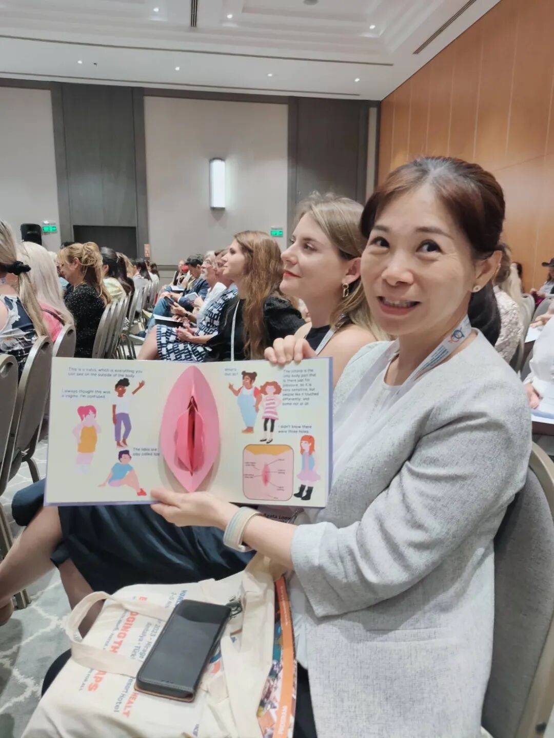 越來越多女性，主動走入「性治療室」