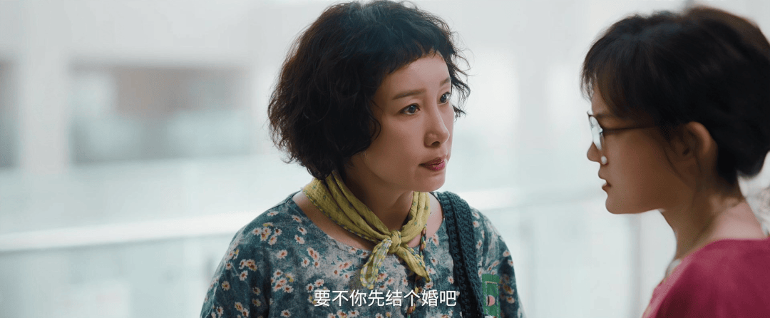 這部勇敢、輕盈的女性電影，給壓抑的清明檔一線光亮