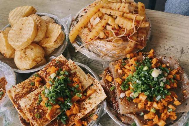 比大理浪漫！比昆明更近！高鐵直達陽光小城，2萬株藍花楹美瘋！觀海登山，美食吃到爽！