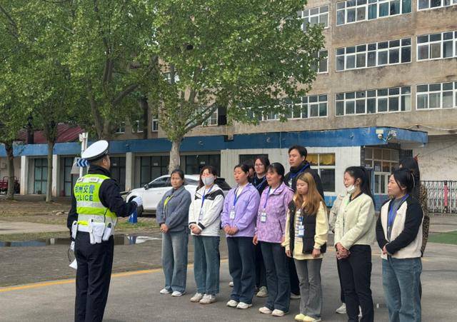 新駕駛人丨進駕校 講交規 讓安全從“起步”開“駛”